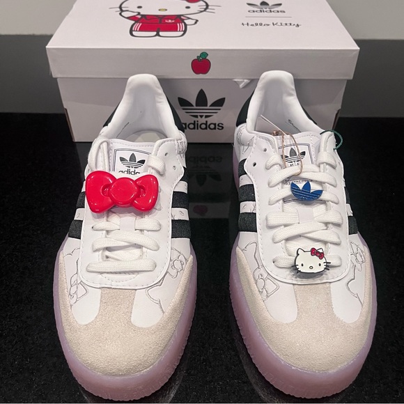 Hello Kitty x Wmns Sambae 'White Black Clear Pink - Picture 2 of 6